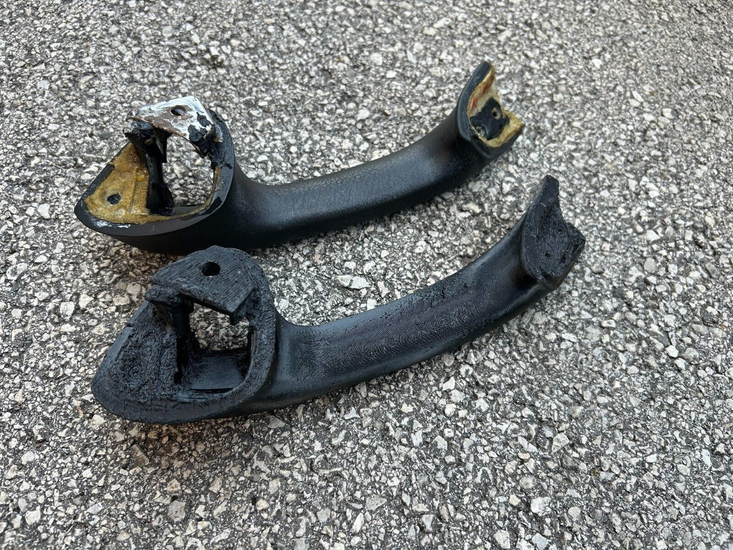 BMW Z3 E36 Inside Door Pull Grab Handle Right -  51418401174