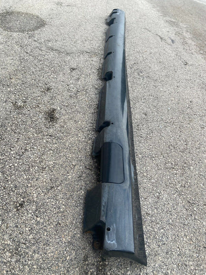 Alfa Romeo 156 Right Side Skirt Jacking Point Cap (Sport Versions) - 156019191