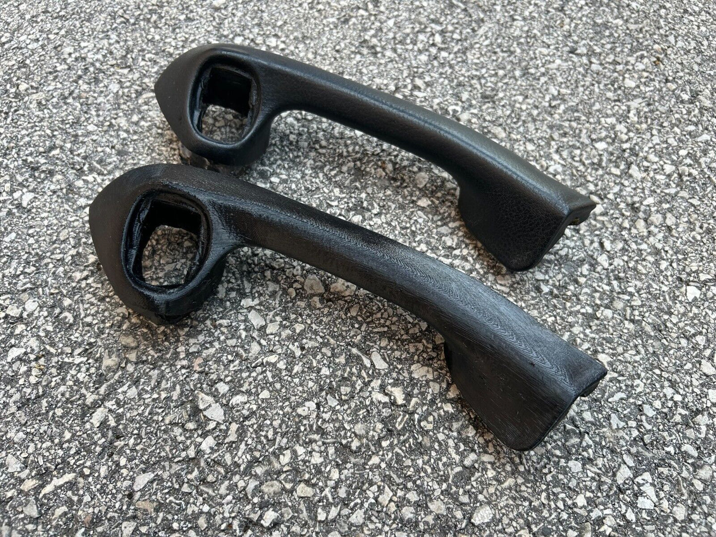 BMW Z3 E36 Inside Door Pull Grab Handle Right -  51418401174