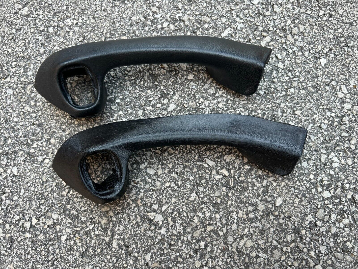 BMW Z3 E36 Inside Door Pull Grab Handle Right -  51418401174